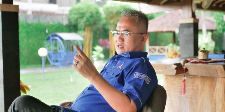 Hi. Yozi Rozal .SH . Dicalonkan kembali oleh Partai sebagai Calon Anggota DPRD Provinsi Lampung