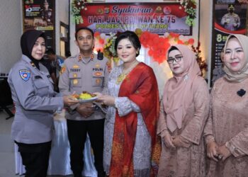 Hari Jadi Polwan ke 75, Polres Lampung Utara Gelar Syukuran