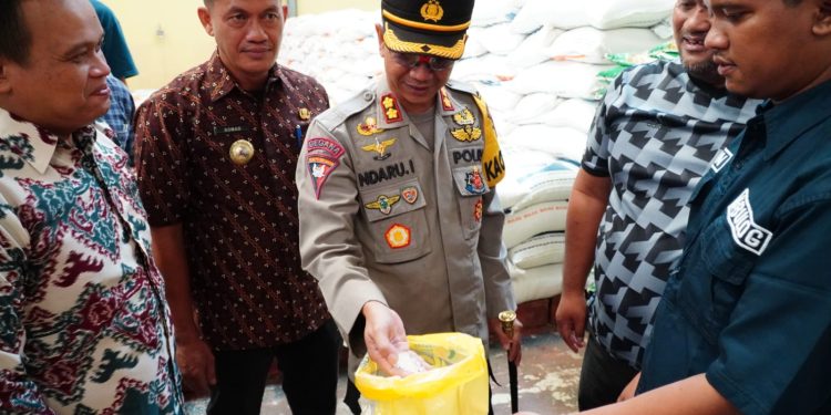 Kapolres Tubaba Lepas Penyaluran Bantuan Pangan CBP Tahap Dua