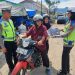 Polres Pringsewu Sosialisasi Keselamatan Berlalu Lintas Kepada Para Pengendara