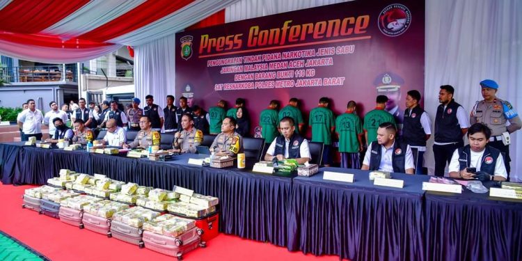 Ungkap 110 Kg Sabu Jaringan Malaysia, Satres Narkoba Polres Jakbar Amankan 5 Tersangka