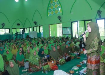 Wakil Ketua TP-PKK Lampung Utara Hadiri Pengajian Rutin PC Muslimat NU
