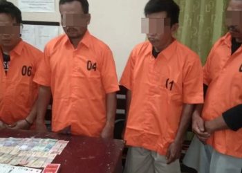 Asyik “Berjudi di Bulan Ramadhan, Empat Warga Pekon Slapan Ditangkap Polsek Pardasuka