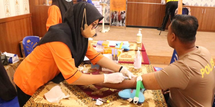 Puluhan Personel Polres Tulang Bawang Mengikuti Rikkes Berkala, AKBP James Terangkan Tujuannya