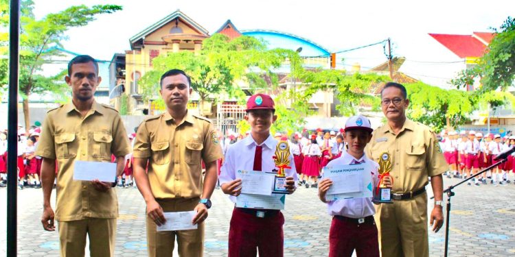 Nathanael Rengkuh Juara 1 Karate di AJang Olimpiade Olahraga Siswa Nasional (O2SN)
