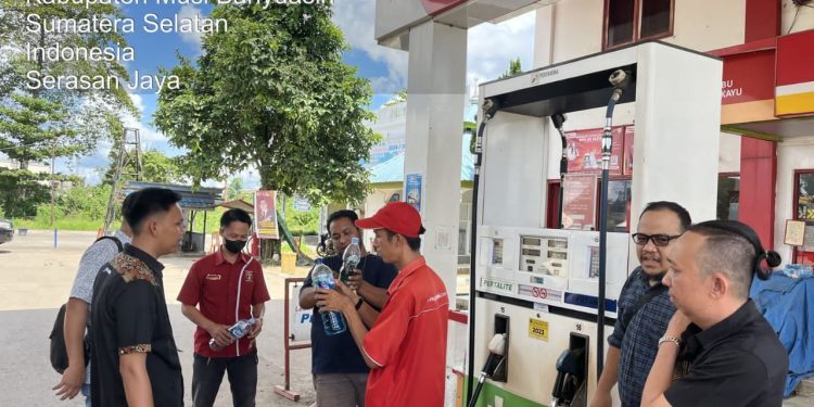 Pastikan Tak Ada Monopoli dan Kecurangan BBM, Polres Muba Lakukan Sidak SPBU