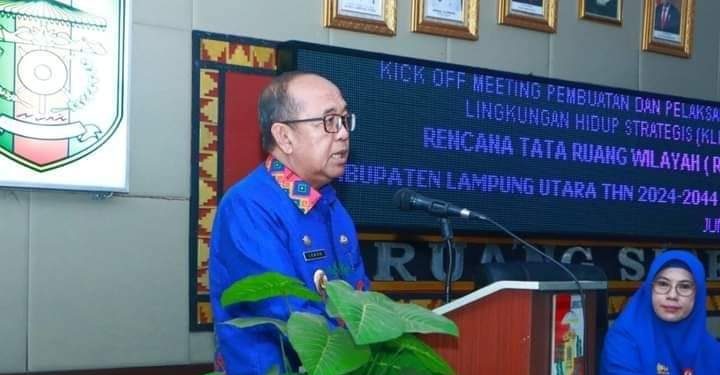 Sekretaris Daerah Kabupaten Lampung Utara, Drs. Lekok, M.M. mewakili Bupati Lampung Utara menghadiri acara Kick Off Meeting