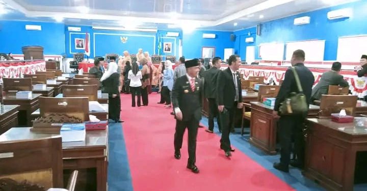 Ketua DPRD Empat Lawang Pimpin Rapat Paripurna: Pj Bupati Sampaikan LKPJ Bupati Tahun 2023
