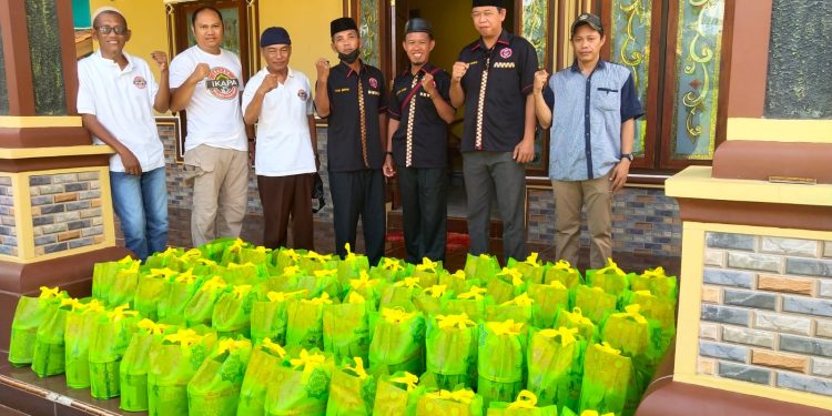 Ikapa Lampura Gelar Baksos Menjelang Idul Fitri