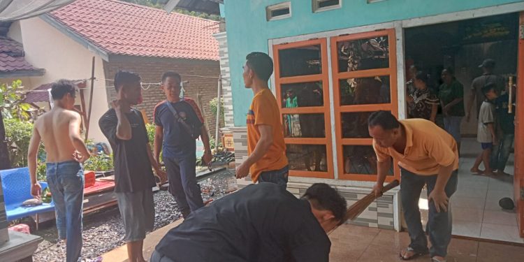 Rumah Warga Terbakar, Kepala Pekon Kedamaian Minta Dinsos Tanggamus Peduli