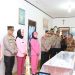 Kapolres Lampura Dampingi Kapolda Lampung Melayat ke Rumah Duka Nakes Meninggal Saat Operasi Ketupat Krakatau 2024