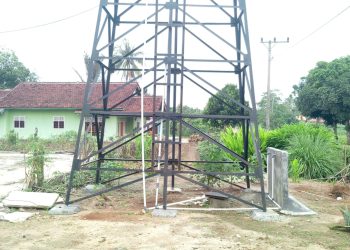 Masyarakat Peraduan Waras Abung Timur Kecewa dengan Pekerjaan Sumur Bor Disperkim