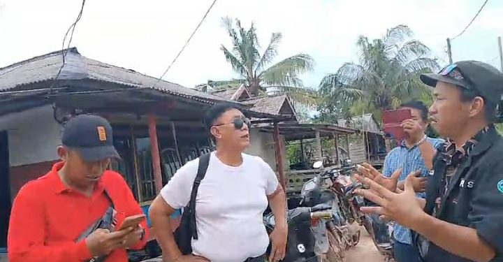 Diduga Banyak Masalah Proyek Jembatan Sungai Cambai,Pengawas Coba Halangi Wartawan Meliput