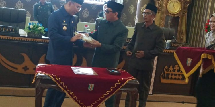 Paripurna LKPJ 2023, Bupati Adipati nyatakan pertumbuhan Ekonomi Way Kanan Cukup Baik di Tahun Kemaren