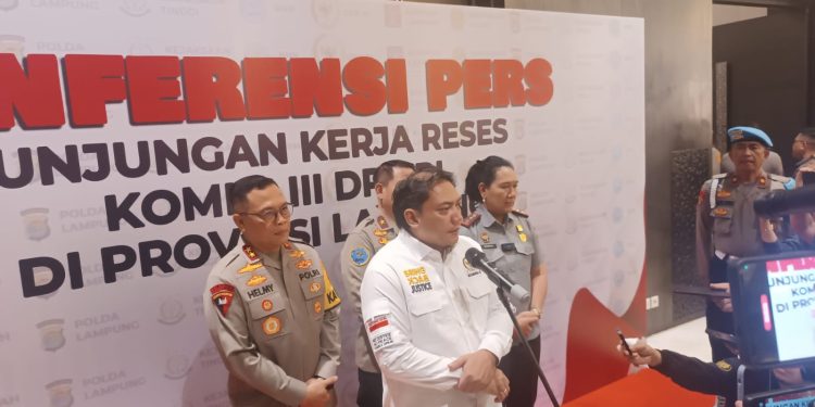 Kunker Reses ke Lampung, Komisi III DPR RI Apresiasi Kejujuran Aiptu Supriyanto