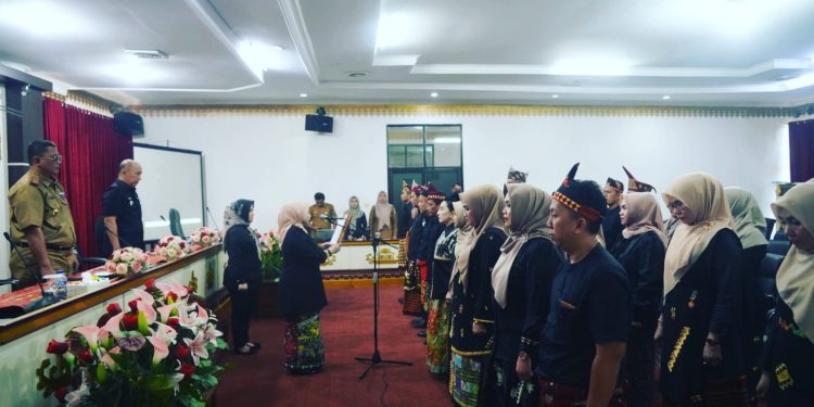 Pj Bupati Hadiri Pengukuhan Pengurus Dekranasda Kabupaten Tanggamus