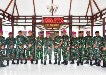 Dansatgas Pamtas Mobile RI-PNG Yonif 7 Marinir/Gobang laksanakan kunjungan Ke Lanal Timika