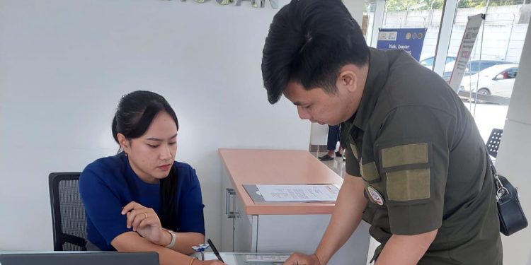 Korban Tri Maryuli Lalui Tim Kuasa Hukum, Somasi Kacab Auto 2000 Kotabumi