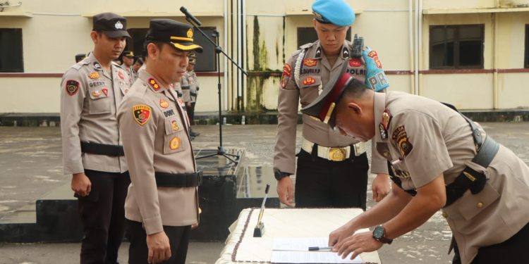 Kapolres Empat Lawang Pimpin Sertijab, Berikut Nama-Namanya