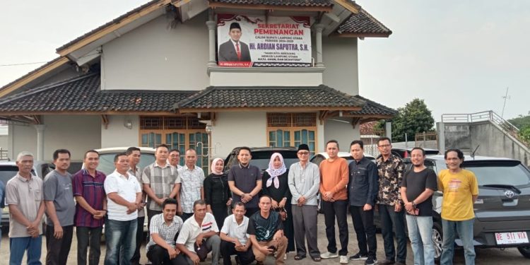 Serius Maju Sebagai Calon Bupati Ardian Saputra Bentuk Tim Pemenangan dan Tim Srikandi, di Pilkada Lampura 2024 