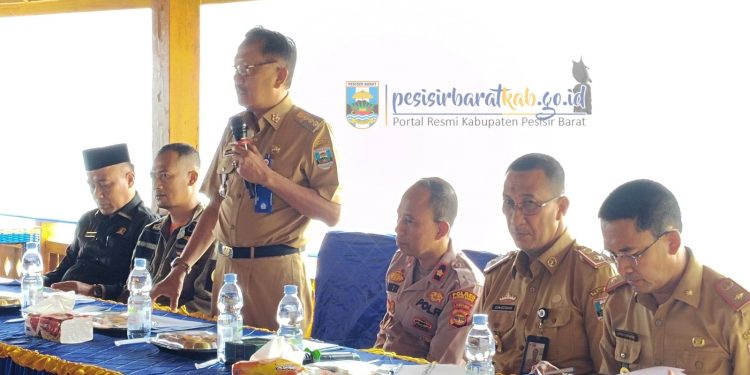 Jelang WSL Krui Pro 2024, Pemkab Pesibar Gelar Rapat Lintas Sektoral