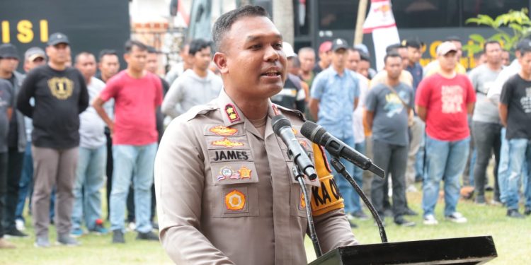 Polres Tulang Bawang Gelar Simulasi Pengamanan Pelantikan Anggota Legislatif Secara On The Spot