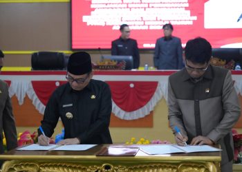 PJ. Bupati Mesuji Febrizal Levi Sukmana, S.T., M.T., M.M. Laksanakan Rapat Paripurna Pembicaraan Tingkat II dalam rangka Penandatangan Persetujuan Bersama Nota Kesepakatan KUPA dan Perubahan PPAS Kabupaten Mesuji TA. 2024