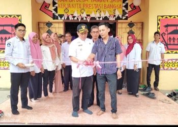 Desa Taman Jaya Potong Pita Sambut HUT RI ke-79