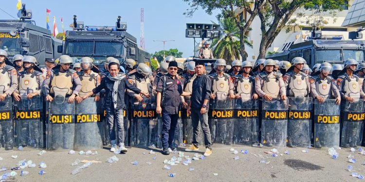Gepak Lampung Ambil Bagian Berteriak Lantang  Lawan Hak Demokrasi Yang Dikebiri Oleh Penguasa