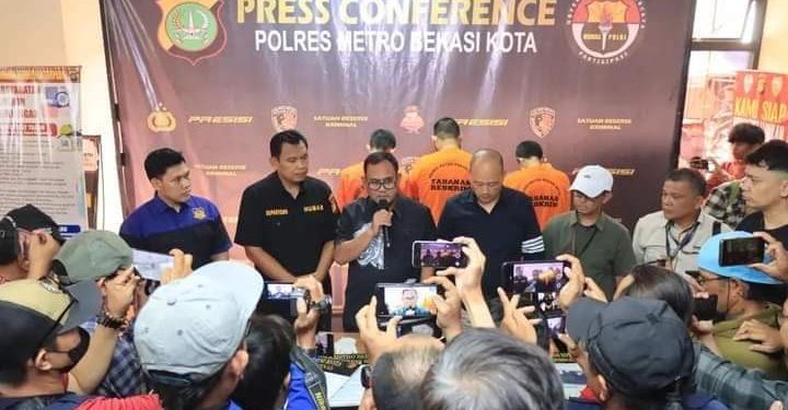 Satreskrim Bekasi Kota Ungkap Kasus Penipuan Kredit Kendaraan di PT Adira, 3 Pelaku Berhasil Diringkus