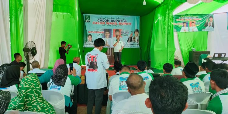 Paslon Cabup Akan Membesarkan Komunitas Ngarit di Bumi Berjuluk Ragem Sai Mangi Wawai