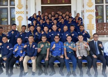 PJ Bupati Lampung Utara Lepas Kontingen Piala Suratin