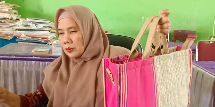 Terkait Aset di Ambil Warga, Kepsek SMPN 2 Kotabumi Klaim Sudah Tidak Layak Pakai