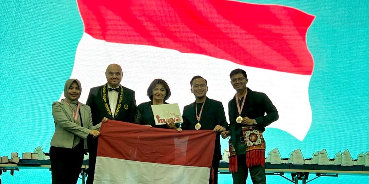 Lewat Inovasi Biscatur, Deffan Putra Asli Asal Tubaba Raih Mendali Emas Di Ajang Internasional Di Kroasia