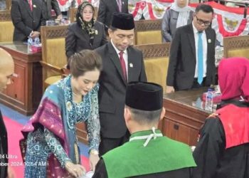 Dr. Wulan Purnamasari Dilantik, Cetak Sejarah sebagai Wakil Ketua Perempuan Pertama DPRD Empat Lawang