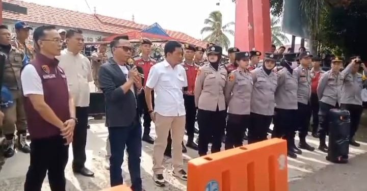Massa Aliansi Desak DPRD Tutup Klinik Syafa Medika di Empat Lawang