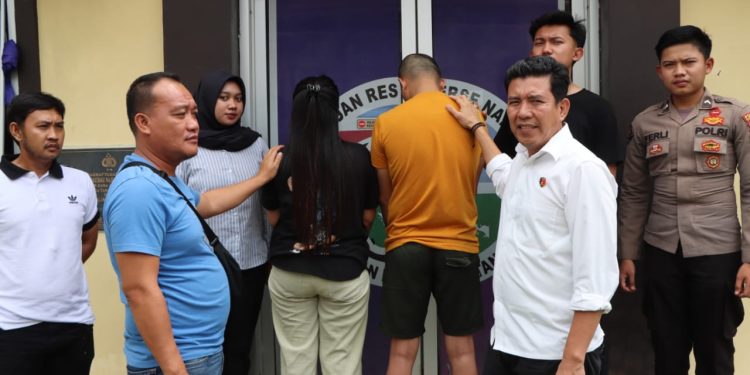Satresnarkoba Polres Tanggamus Ungkap Peredaran Narkotika dan Pelaku Senjata Api di Kota Agung