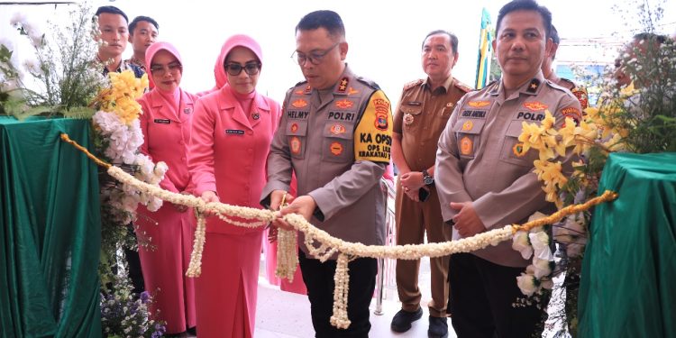 Kapolda Lampung Resmikan Gedung Layanan Utama RS Bhayangkara Ruwa Jurai Polda Lampung