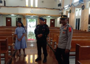 Satgas Operasi Lilin Seulawah Sterilisasi Gereja Menjelang Natal