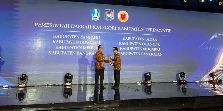 Hebat! Kado Terindah Akhir Tahun, Mesuji kembali raih penghargaan Kabupaten Terinovatif Dari Kemendagri