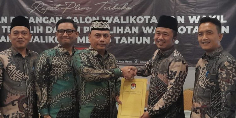 Paslon WARU Tak Hadiri Penetapan Paslon Mubaraq Jadi Walikota Metro 