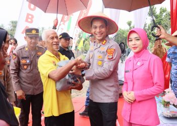 Ikuti Penanaman Jagung Serentak 1 Juta Hektar, Polres Tulang Bawang Juga Gelar Bakti Kesehatan dan Pembagian Bansos