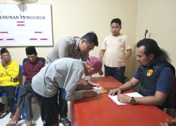 PERDAMAIAN ATAS KESALAHPAHAMAN DI MUARA PINANG, POLSEK AJAK MASYARAKAT JUNJUNG TINGGI KEHARMONISAN