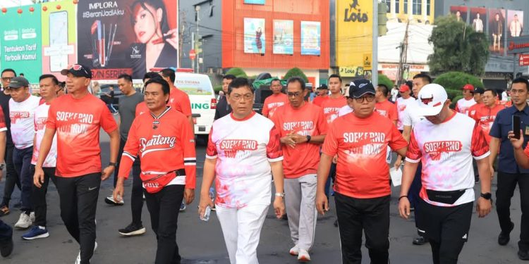 Pj. Gubernur Samsudin Lepas Ribuan Peserta Soekarno Fun Run Lampung Dorong Semangat Generasi Muda
