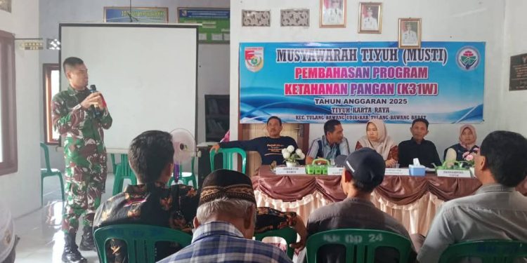 Support Program K-31W, Babinsa Serda Andi Setiawan Mil 412-05/TBU berikan Wejangan