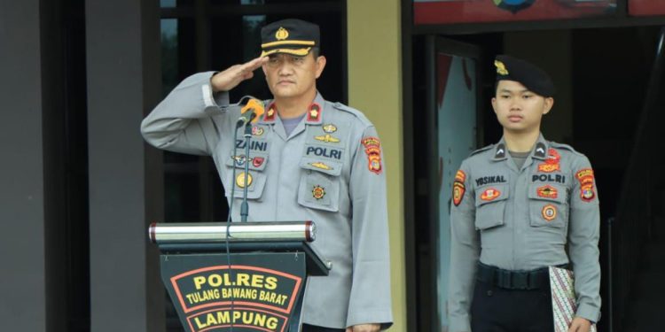 Pimpin Apel Perdana, Wakapolres Tulang Bawang Barat Ingatkan Personil Tingkatkan Disiplin dan Pelayanan
