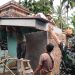 Sertu Heriansyah Angkat Bicara terkait Pemasangan Rangka Kayu TMMD ke 123 Kodim 0412/LU