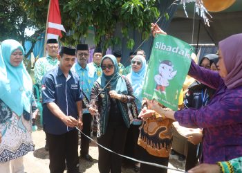 Bupati Lampung Timur Resmikan Program Sibadak di Desa Raman Fajar