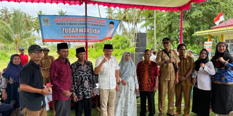 Serap Aspirasi Masyarakat Zudarwansah  Anggota DPRD Tanggamus Sebrangi Lautan 