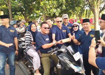 Ketua Gojing 414 Lampung Utara Berbagi Takjil